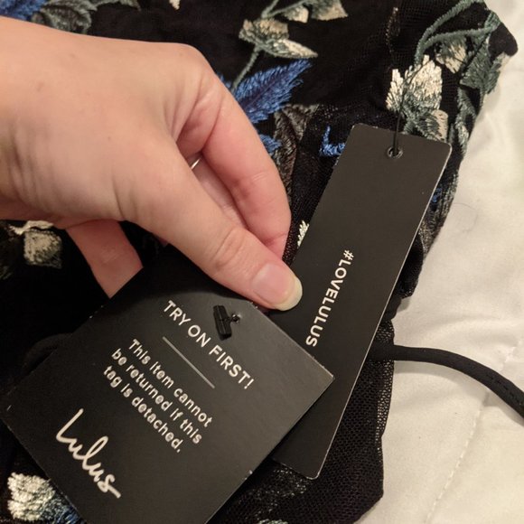 Lulus Botanical Floral Print Embroider Two-Piece - Picture 10 of 10